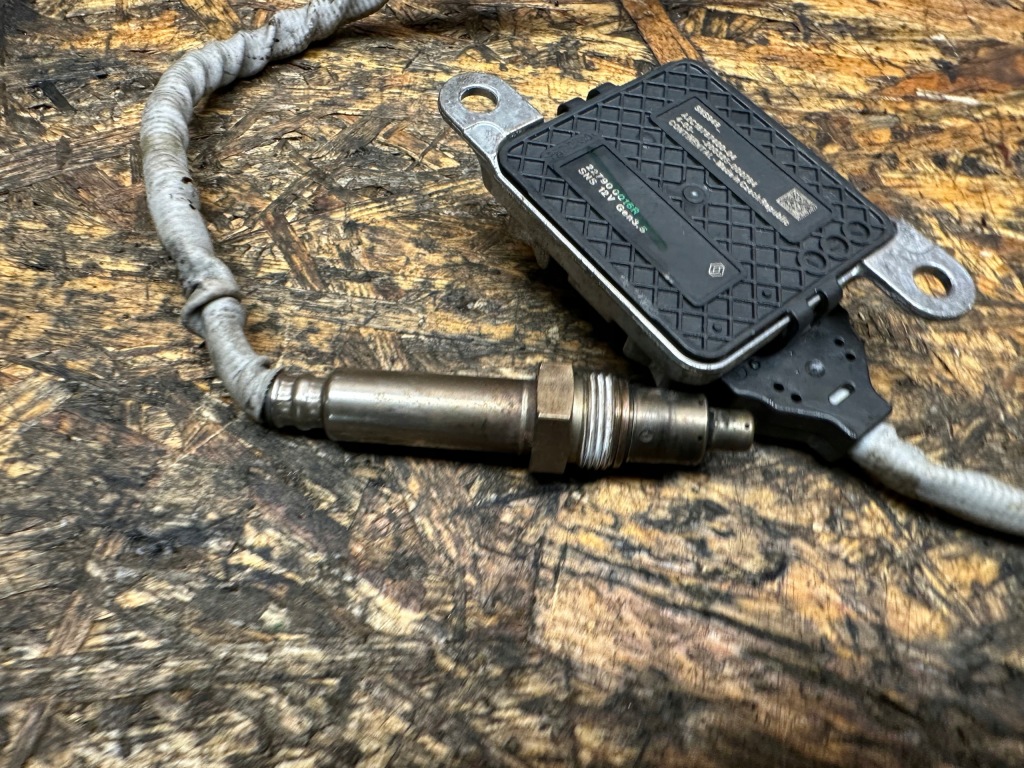 фото №3, Датчик лямбда-зонд nox renault 1.5 dci 227900016r