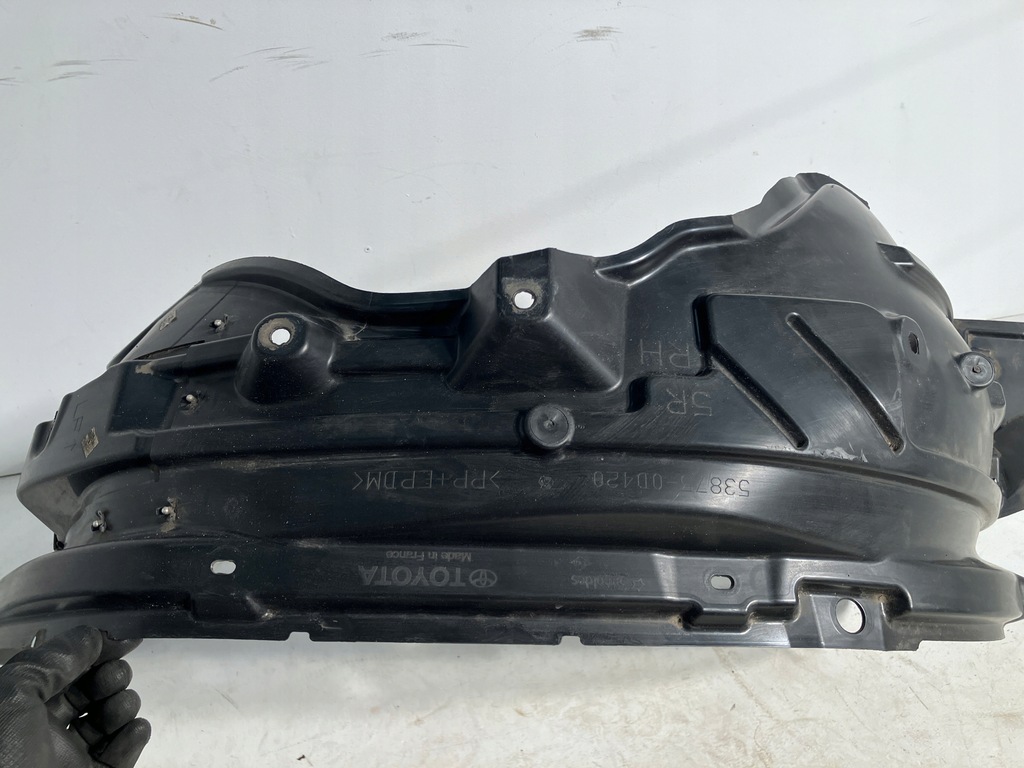 фото №4, Yaris cross підкрилок передні правий перед