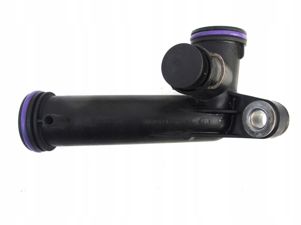 Купити Патрубок шланг води peugeot 208 ii 1.5 bluehdi