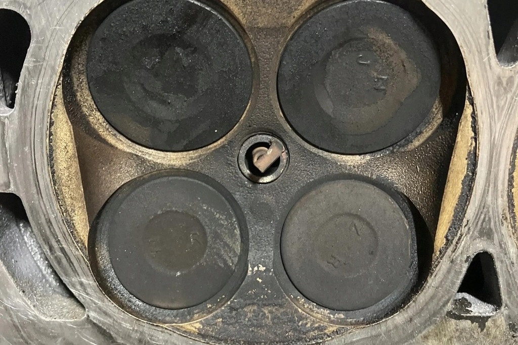 фото №11, Головка двигателя toyota prius _w3_ x2zr 1.8l 2014