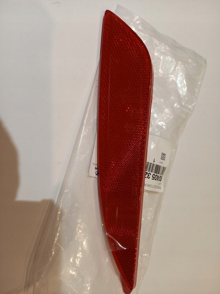 фото №1, Hyundai i40 kombi 11-14 отражатель левый задняя новый oem