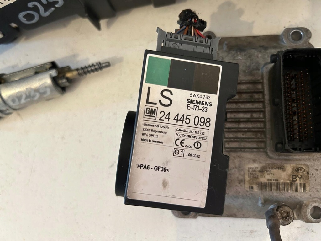 фото №5, Набір стартовий імобілайзер бортовий комп'ютер ключ лічильник opel corsa 1,0 pb