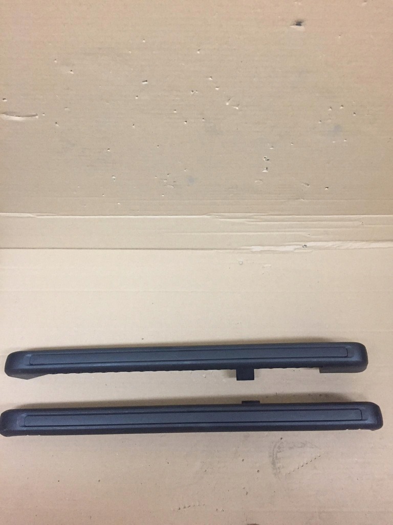 фото №7, Skoda yeti напрямна багажника 5l0867896 5l0867895