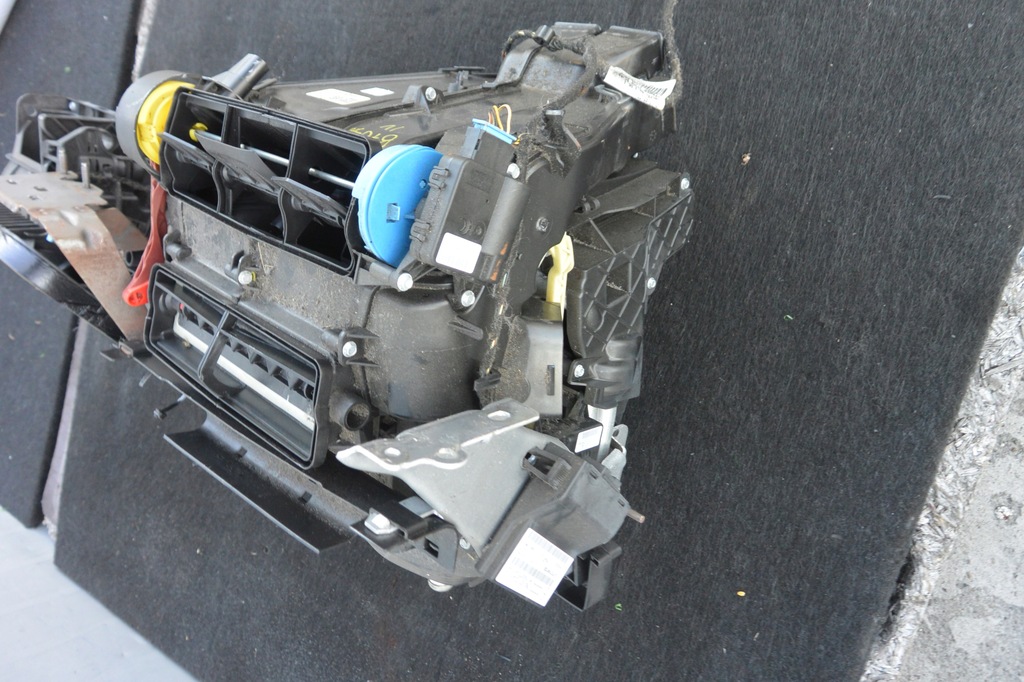 фото №6, Отопитель kpl 2.5 se vw passat b7 usa