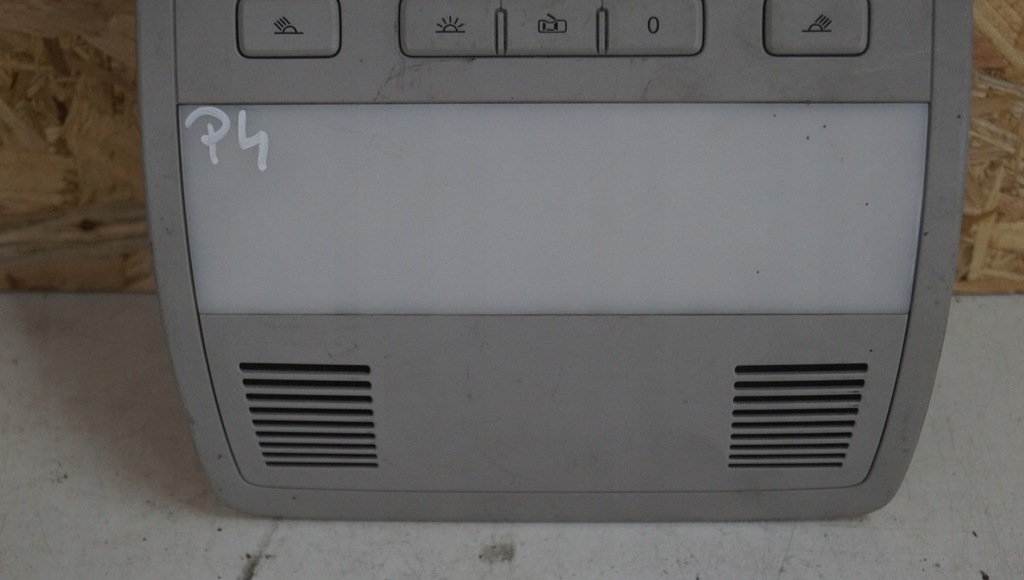 фото №6, Лампа потолочный vw touareg 7p 7p6947134