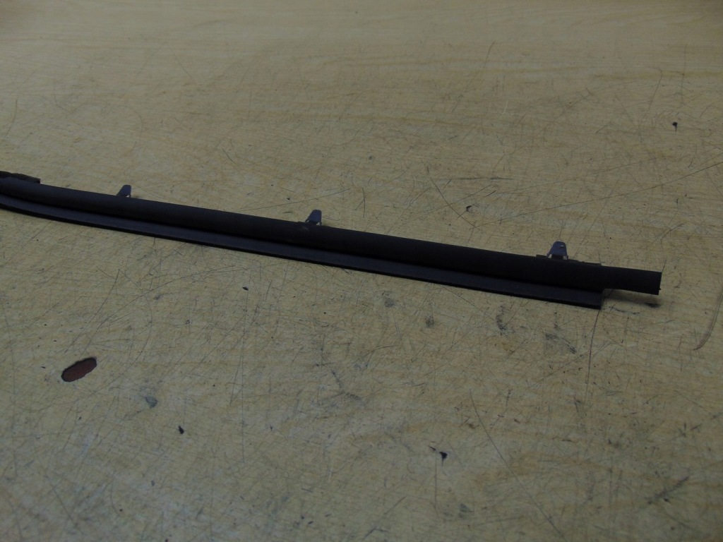 фото №7, Молдинг прокладка стекло дверь задняя левая land cruiser