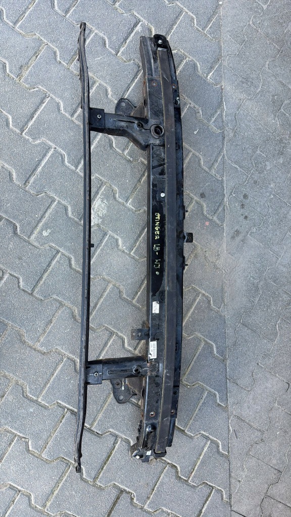 Купити Kia stinger 2018- балка бампера перед передня