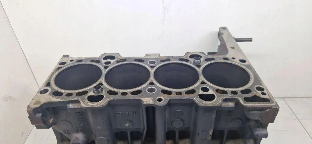 фото №9, Блок двигуна bmw 3 touring e91 7786664 2.0l дизель 2006