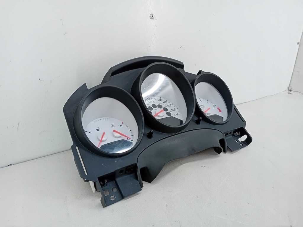 Панель dodge caliber p05107000ag 1.8 16v Київ