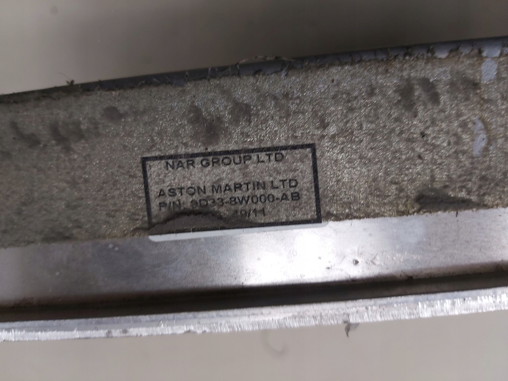 фото №7, Радиатор aston martin dbs vantage 8d33-8w000-ab