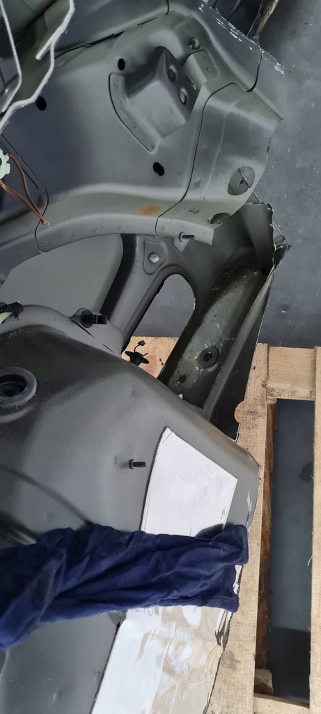 фото №15, S3 8v sedan a3 чверть крила права правий задня обшивка ly9b