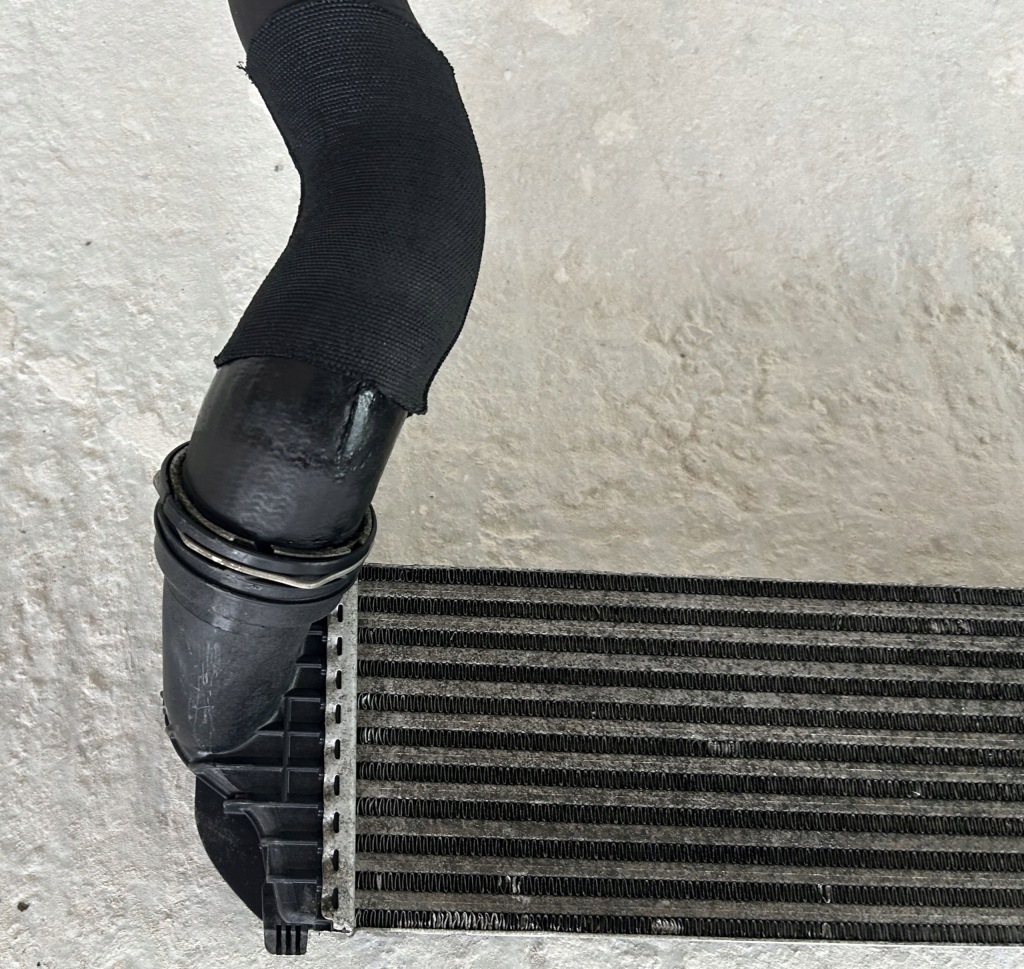 Радіатор повітря інтеркулер bmw x5 f15 f16 30d 258km 8570448 Київ