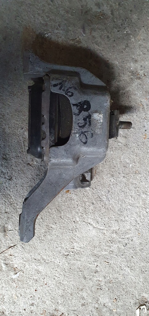 фото №1, Mini cooper r56 - кронштейн подушка двигуна