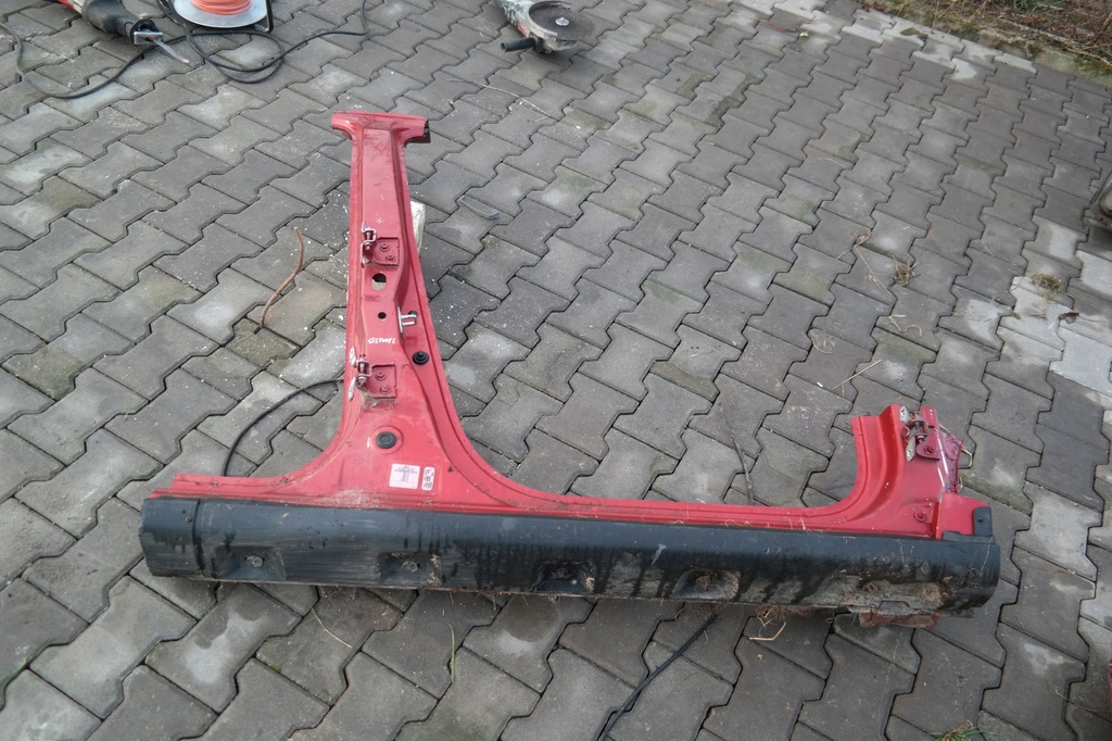 фото №1, Stepway ii поріг блок двигуна правий