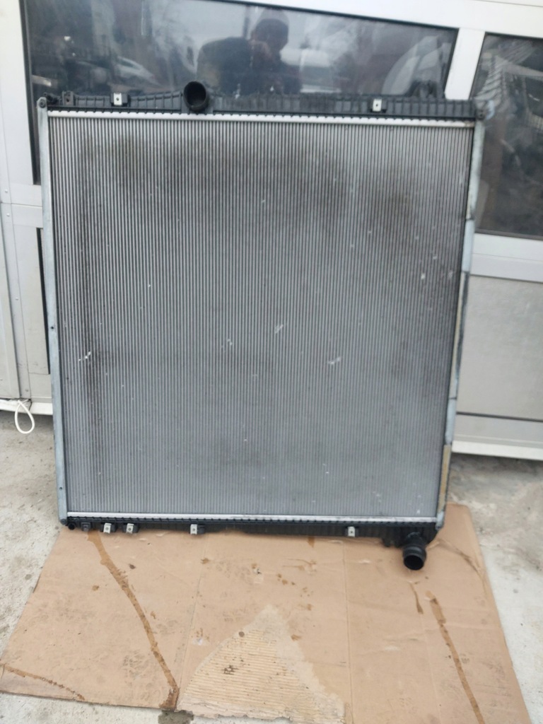 фото №1, Scania r s ngt радіатор рідина wody 2552202