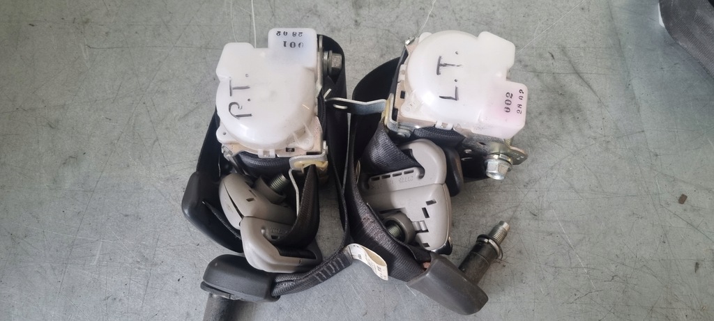 фото №1, Ремни bezp. задняя navara d40 pathfinder r51