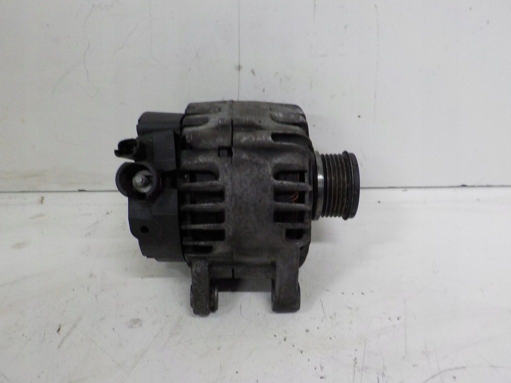 Peugeot 208 1.0 1.2 vti 82km hmz hm01 генератор 9670899580 с Разборки