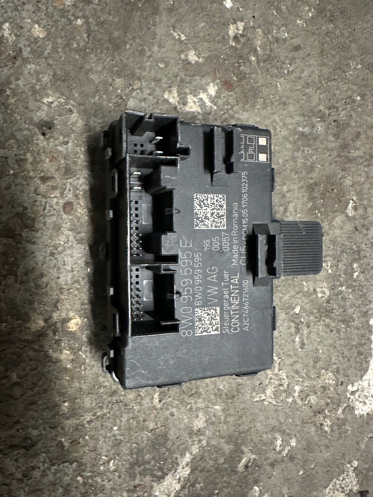 фото №1, Модуль двері audi a4 a5 b9 8w0959595e