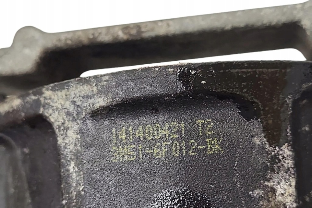 фото №6, Передняя подушка двигателя volvo v40 cross country 526 307396 1.6l дизель