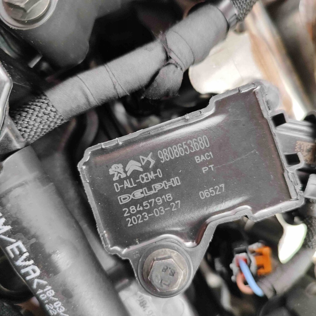 фото №11, Двигатель opel astra l o5 hns 32185558 1.2l 96kw 2023