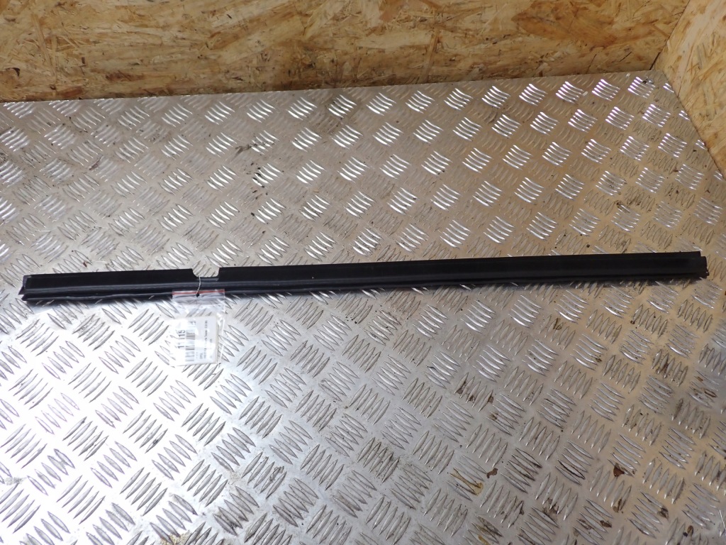 фото №1, Молдинг opel insignia a 10r 2.0 kombi 000205237 11115