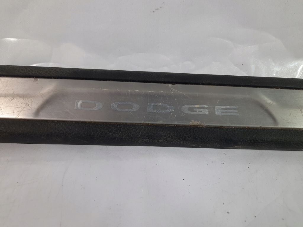 фото №10, Dodge durango 18- молдинг поріг ліва права usa
