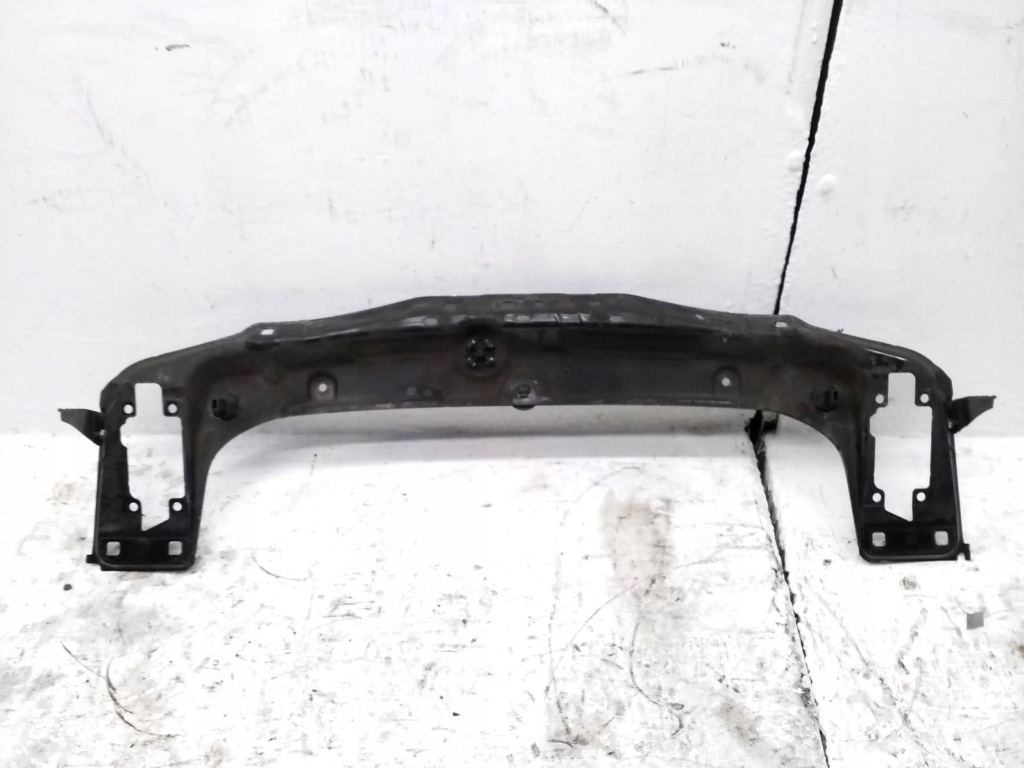 фото №1, Bmw 3 f30 f35 f31 2012 панель кріплення радіатора / góra