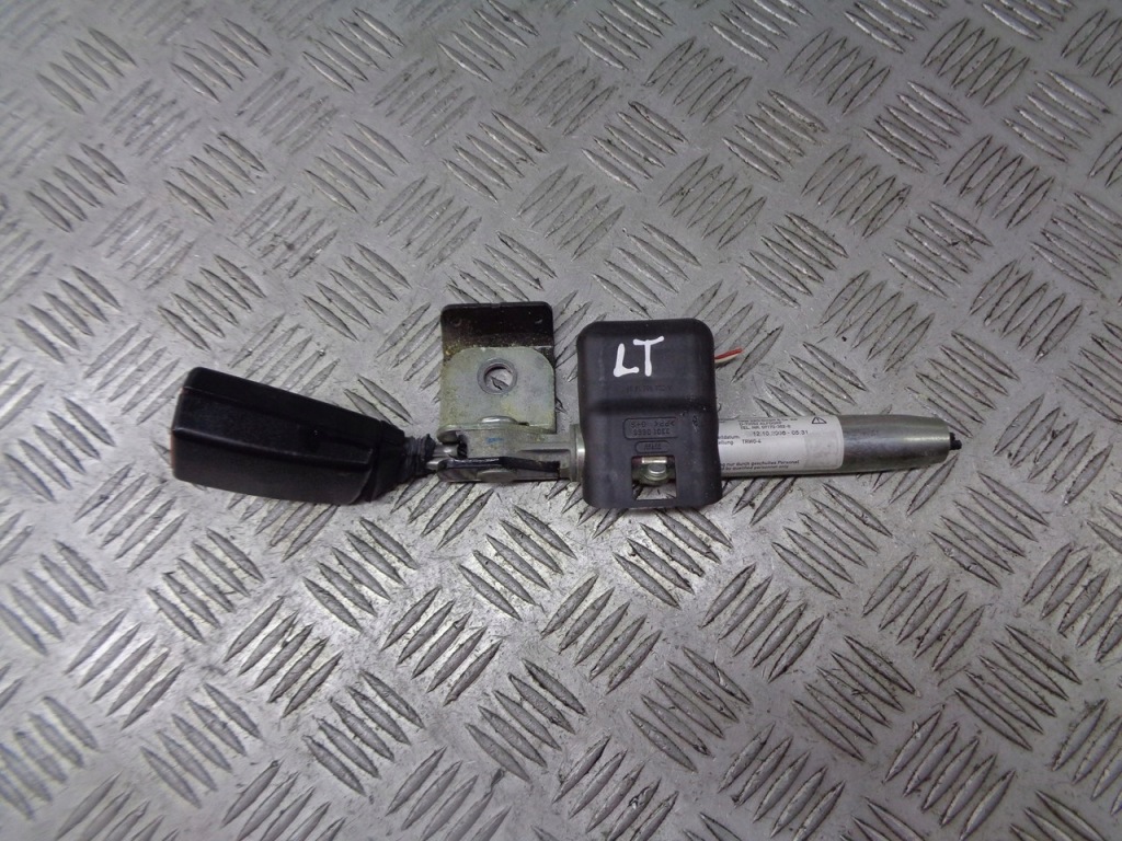 Купити Натягувач поперечина лівий задній mercedes w203