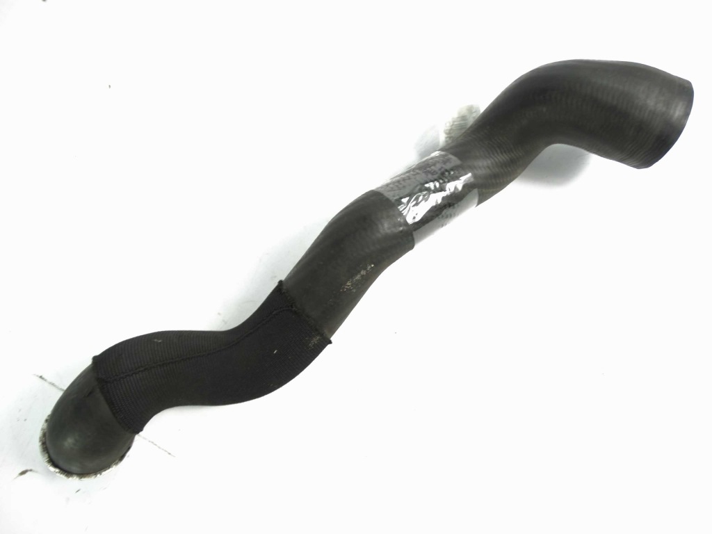 Купить Mercedes c w203 пабтрубок  труба шланг радиатора воды