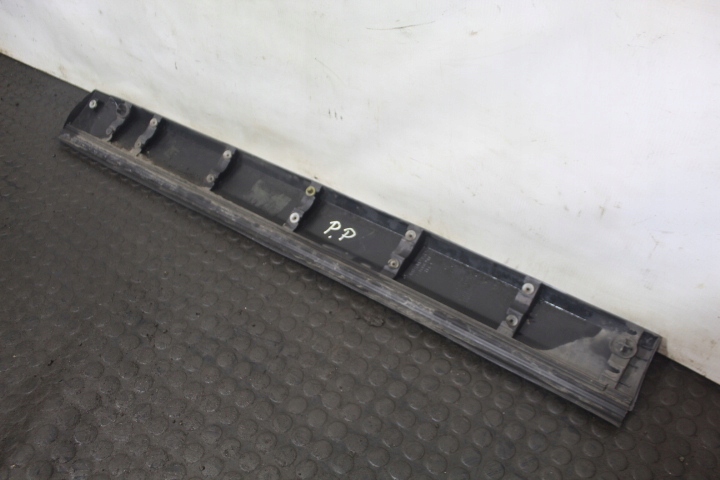 фото №3, Молдинг порог правая наружная discovery iii