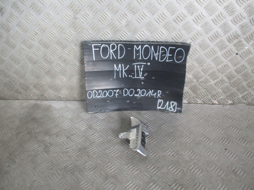 фото №1, Переключатель радио i руля ford mondeo mk iv 2.0 tdci 07-14 r.