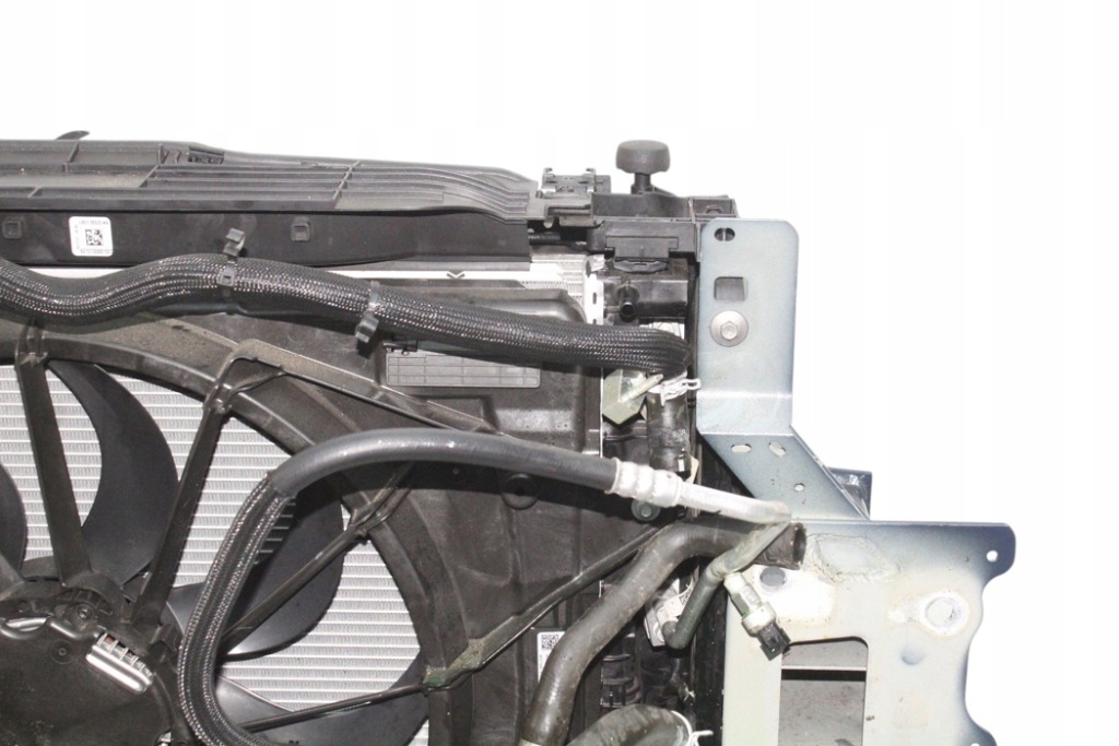 Комплектный  ремень передний ford kuga 3 dfk lx618c607bc 2.5l hybrid 165kw Недорого