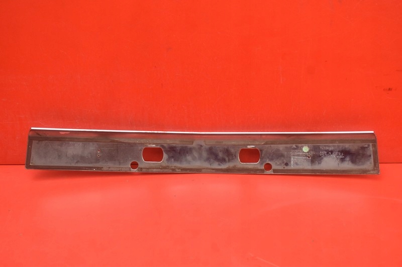 фото №12, Накладка бампера номерного знака mitsubishi l200 08r