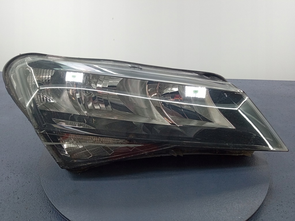 фото №1, Superb iii фара правый лампа eu 3v1941016