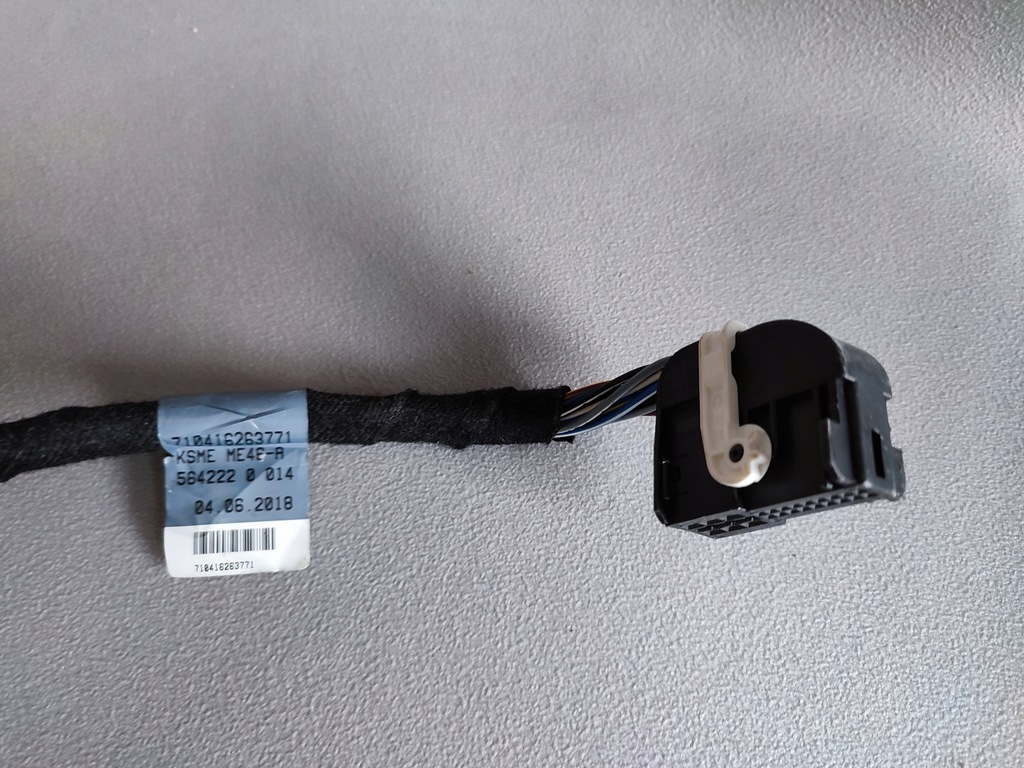 фото №9, Audi a4 s4 b9 8w0 hak буксировочный балка оригинал 8w0800491m