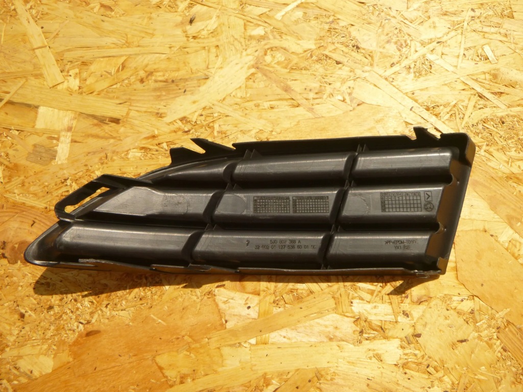 фото №2, Fabia ii roomster права решітка бампера протитуманна фара