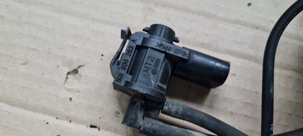 A5 8t клапан вакуумa актуатор турбины провода 2.0 tdi 8k0906627 a4 b8 q5 a6 c6 с Разборки