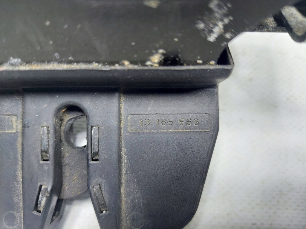 Замок кришки багажника 13185566 opel vectra c Недорого