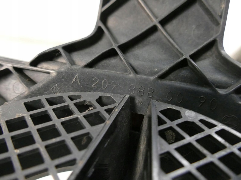 фото №16, Mercedes clk w209 c209 a209 lift amg решётка радиатора решётка радиатора a2098800123