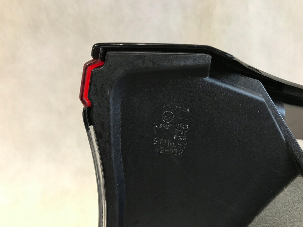 фото №8, Toyota bz4x 2022- лампа задняя левая led europa