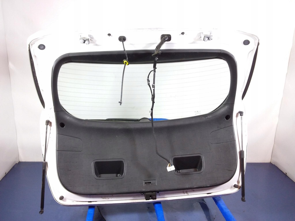 фото №8, Hyundai i30 ii lift задняя крышка багажника багажника pyw