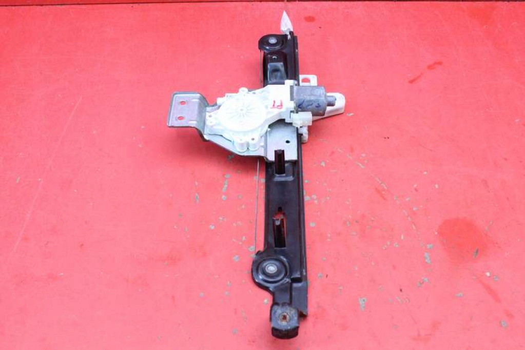 Підйомник скло правий задня 05074232aa-e dodge caliber 06-12 в Україні