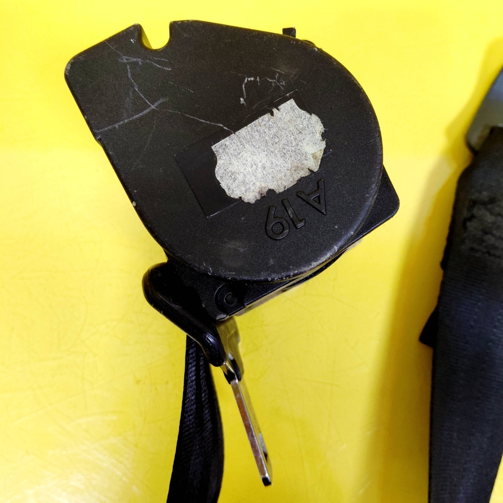 фото №7, Pas безопасности левый задняя peugeot 306 cabrio nr1579