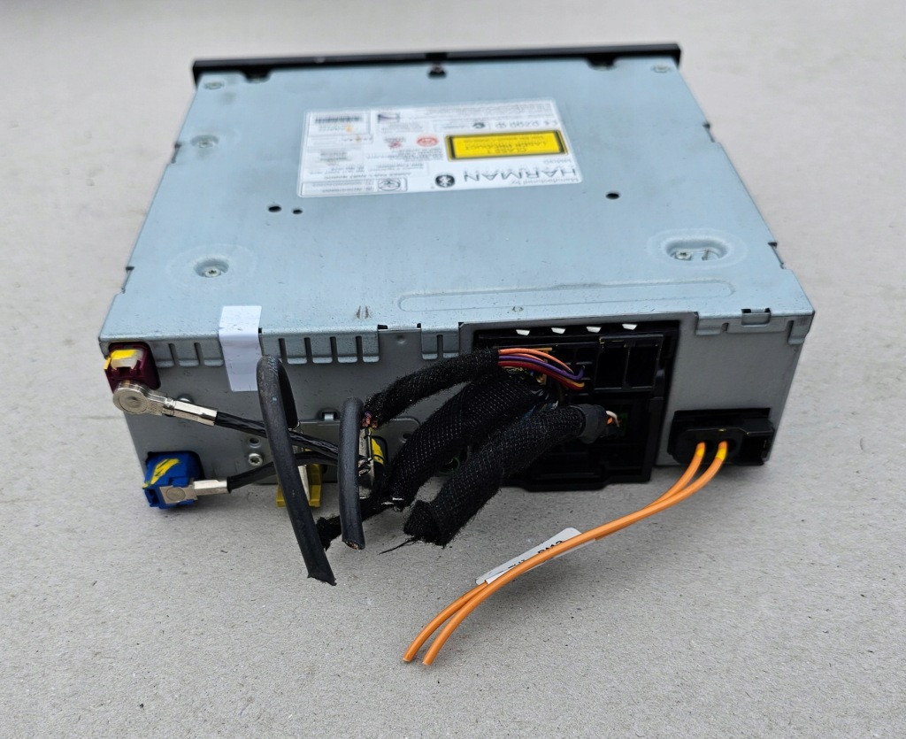 Vw touareg 2010-2018 навигация считыватель 7p6035670e Недорого