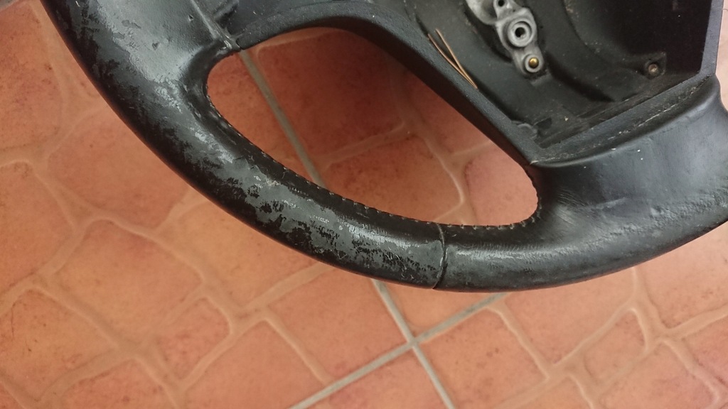 фото №4, Volvo v50 s40 повітропровід шкіряний