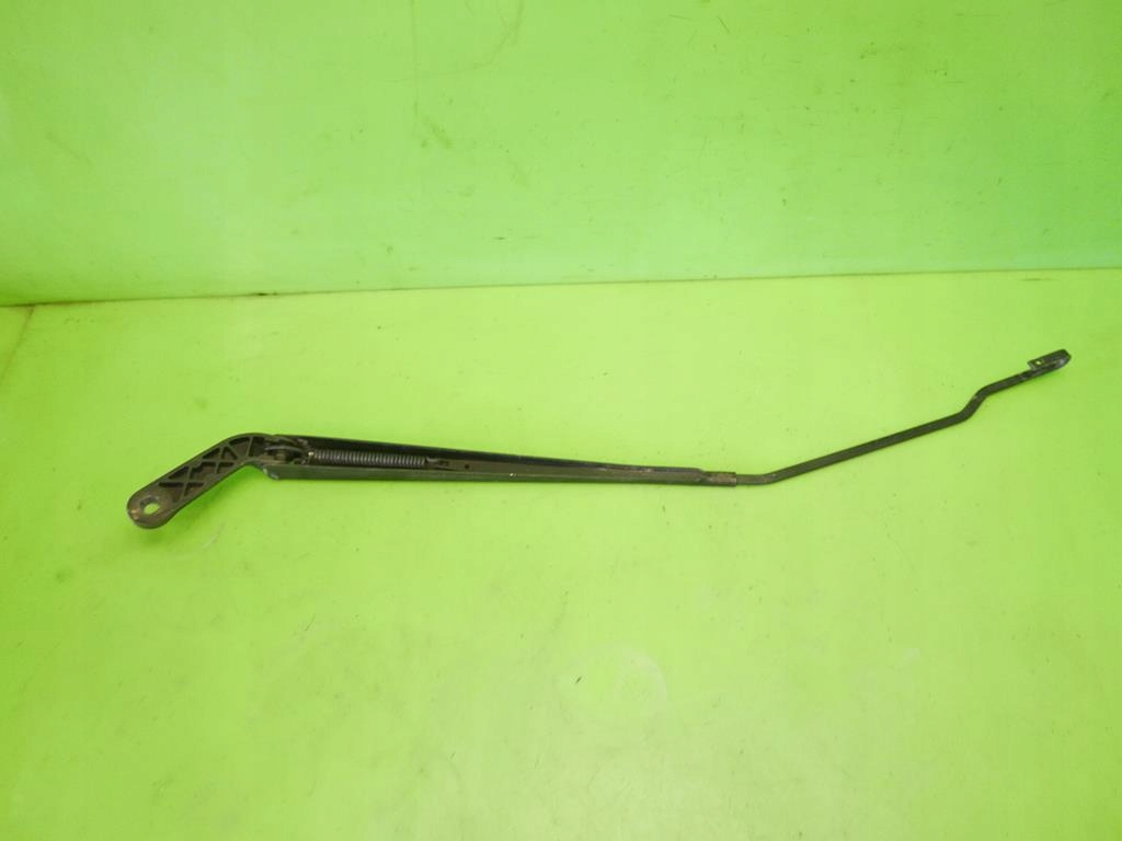 фото №3, Рычаг дворники правое перед peugeot 206 phii hb
