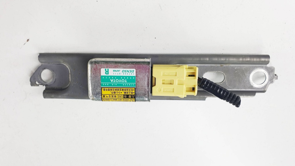 Купить Lexus rx 2 08r рестайлинг  датчик удара подушка безопасности