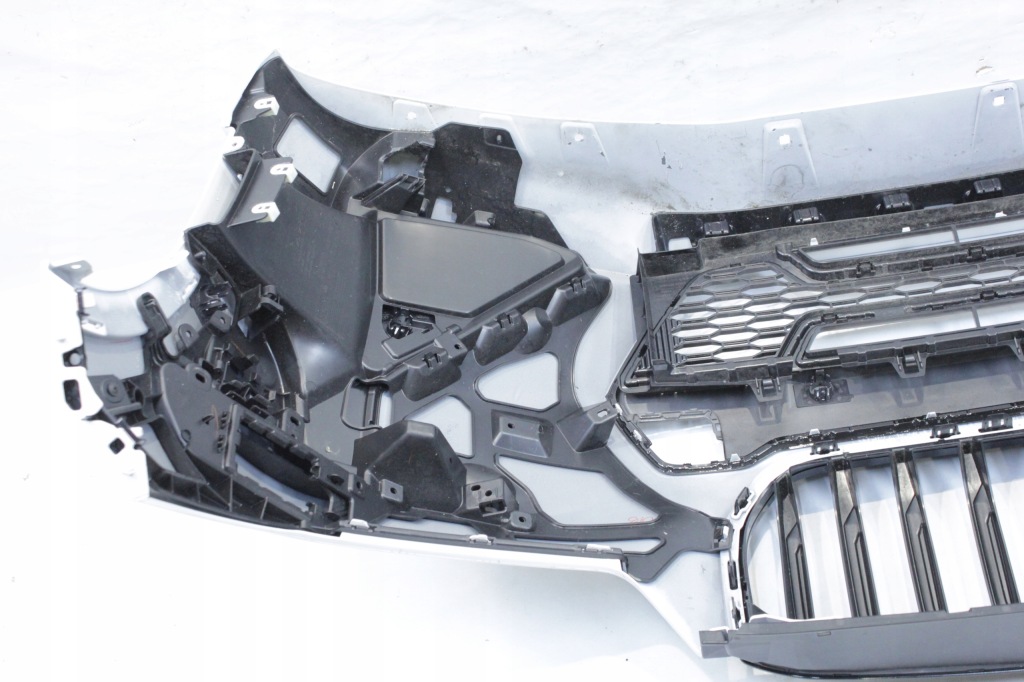 Бампер перед mpakiet bmw u11 x1 a300 alpinweiss Киев