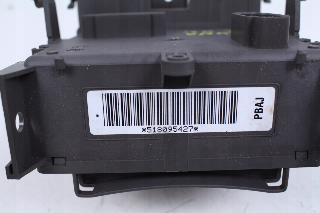 фото №4, Коробка предохранителей renault laguna ii 02r. 1.6i