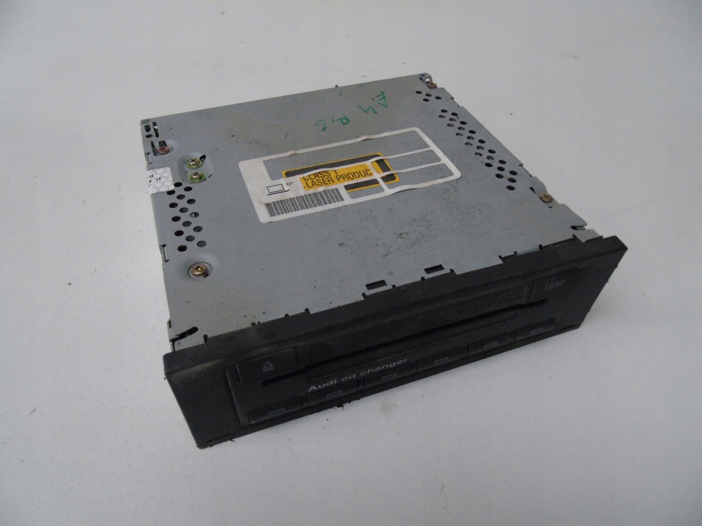 фото №1, Чейнджер зчитувач дисків cd audi a4 b6 8e0035111